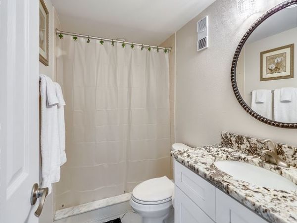 Treasure Island Condo 1011676