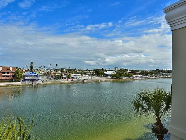 Treasure Island Condo 1011676