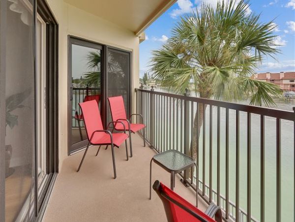 Treasure Island Condo 1011678