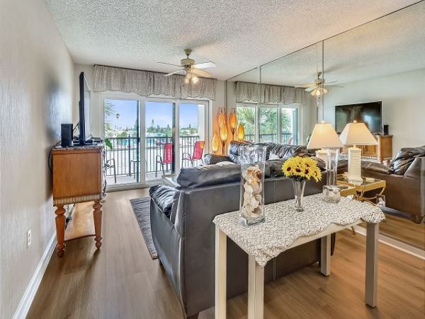 Treasure Island Condo 1011678