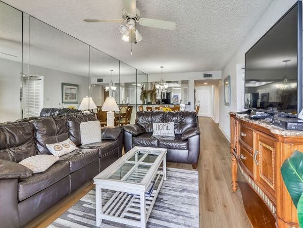 Treasure Island Condo 1011678