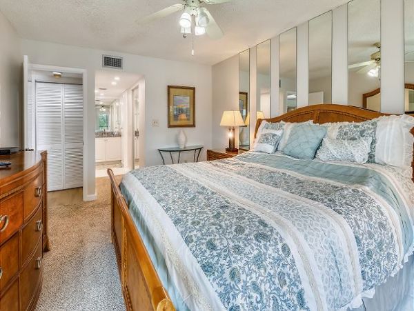 Treasure Island Condo 1011678