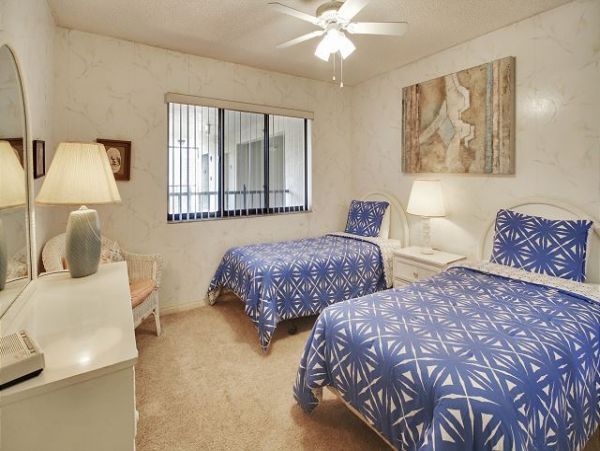 Treasure Island Condo 1011679