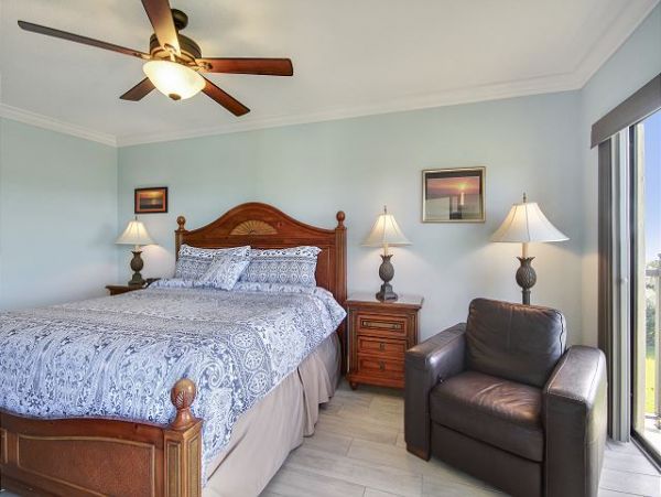 Treasure Island Condo 1011680