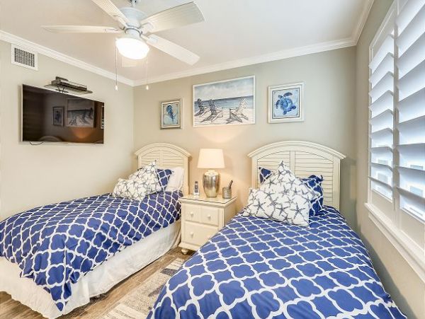 Treasure Island Condo 1011681