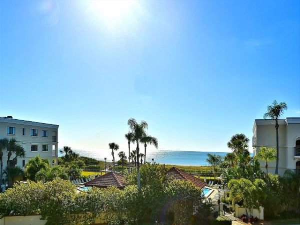 Treasure Island Vacation Condo Beach, Pool Great Location