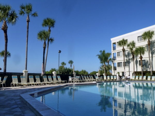 Treasure Island Vacation Condo Beach, Pool Great Location