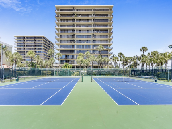 Treasure Island Vacation Condo Beach, Pool Great Location