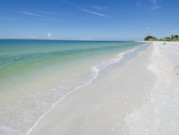 Treasure Island Vacation Condo Beach, Pool Great Location