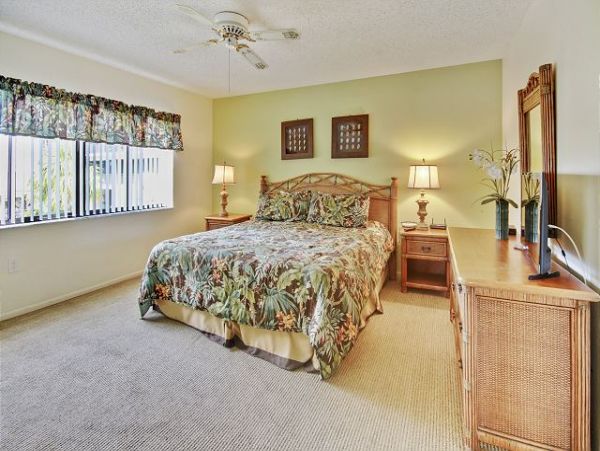 Treasure Island Condo 1011684