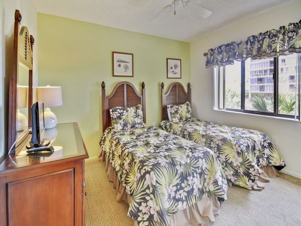 Treasure Island Condo 1011684