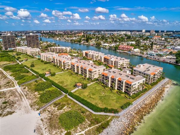 Treasure Island Condo 1011685