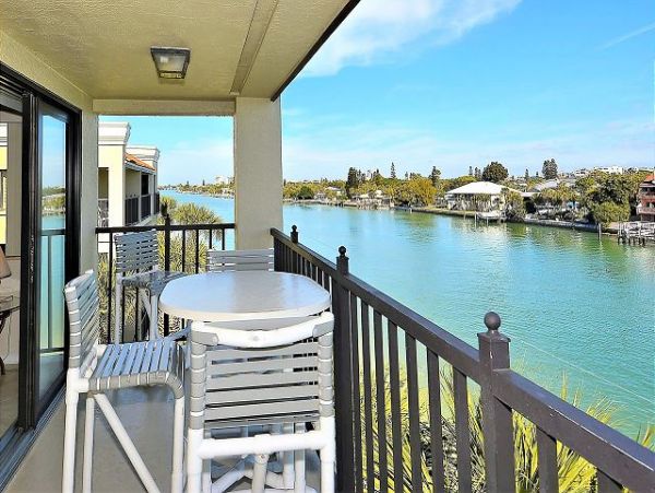 Treasure Island Condo 1011686