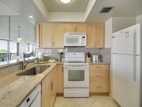 Treasure Island Condo 1011686