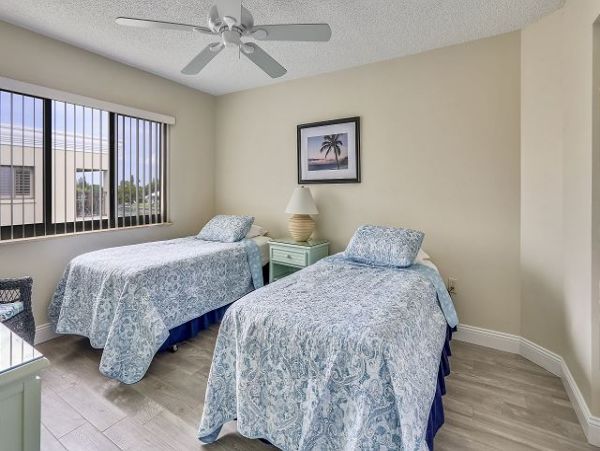 Treasure Island Condo 1011686
