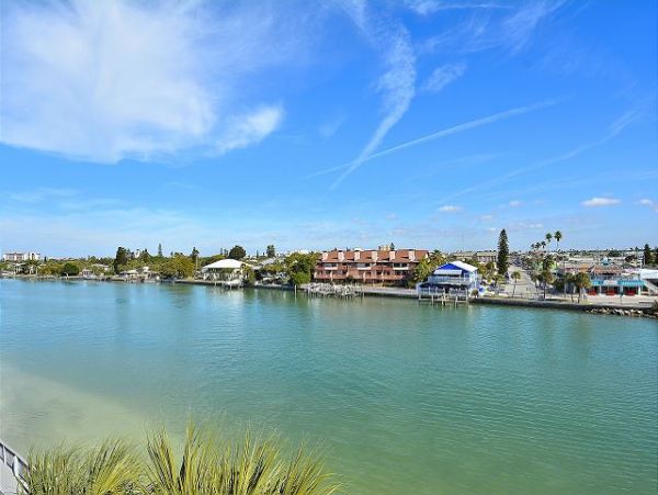 Treasure Island Condo 1011686