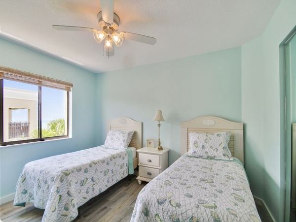 Treasure Island Condo 1011687
