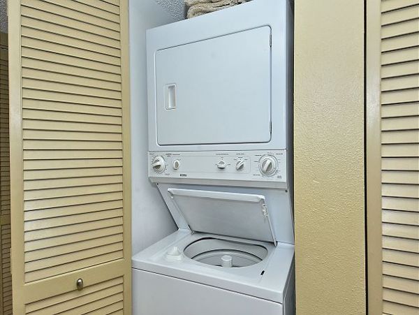 Treasure Island Condo 1011689