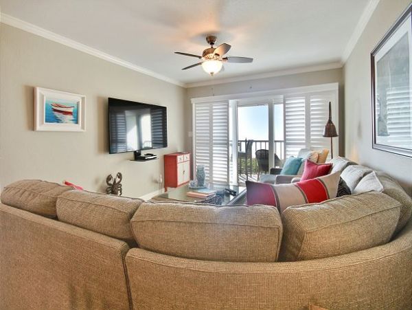 Top Floor Gulf Front Condo in Treasure Island