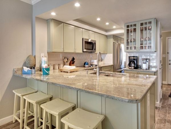 Top Floor Gulf Front Condo in Treasure Island