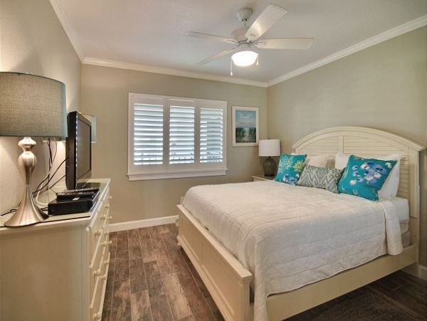 Top Floor Gulf Front Condo in Treasure Island