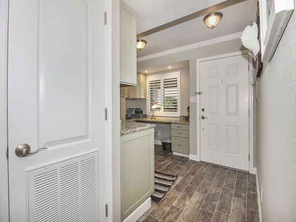 Top Floor Gulf Front Condo in Treasure Island