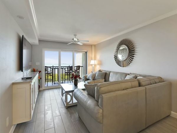 Treasure Island Condo 1011692