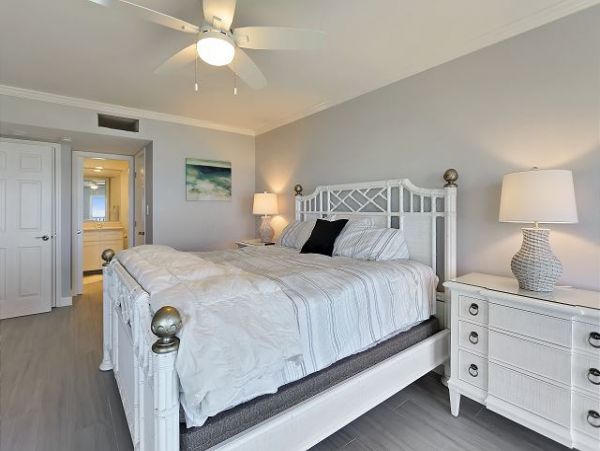 Treasure Island Condo 1011692