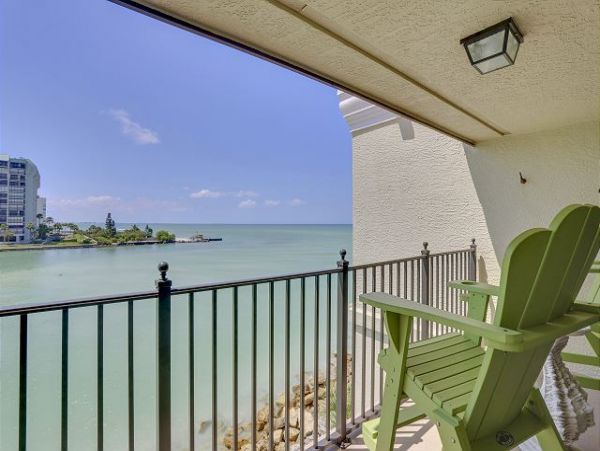 Treasure Island Condo 1011693