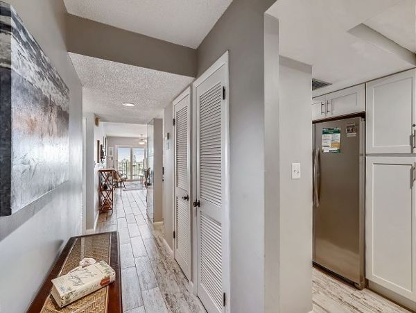 Treasure Island Condo 1011693