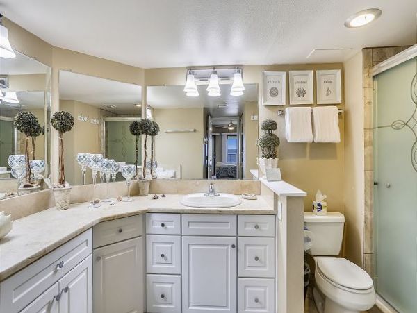 Treasure Island Condo 1011695