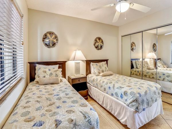 Updated Modern Treasure Island Vacation Rental