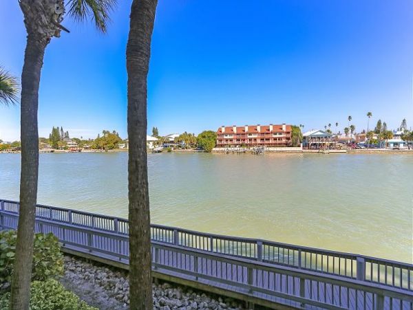 Treasure Island Condo 1011698