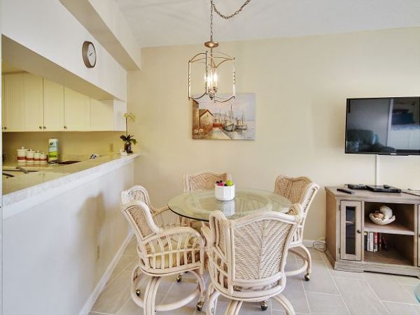 Treasure Island Condo 1011700