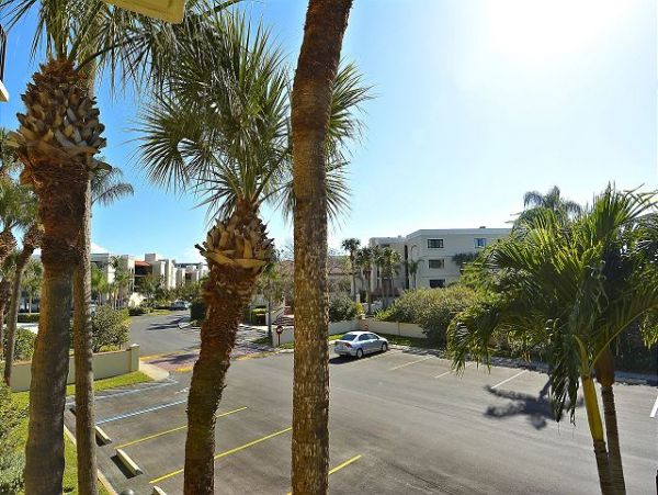 Treasure Island Condo 1011700