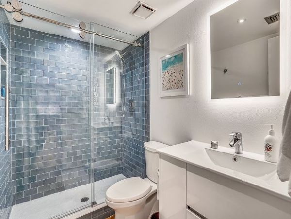Lovely Beachside Vacation Condo NEW ARRIVAL