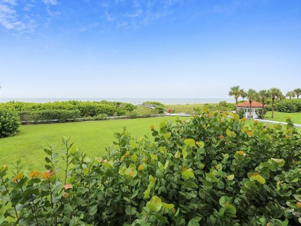 Treasure Island Condo 1011702