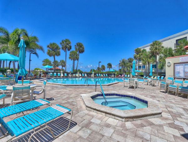 Stunning Waterfront Two Bedroom Condo in Treasure Island
