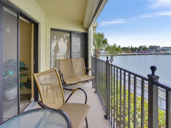 Treasure Island Condo 1011704