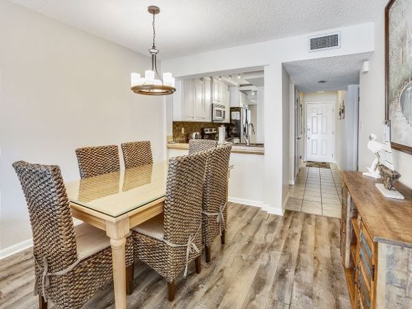 Treasure Island Condo 1011704