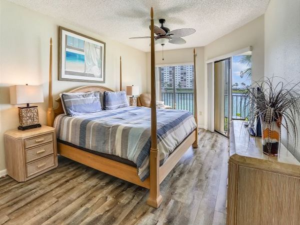 Treasure Island Condo 1011704