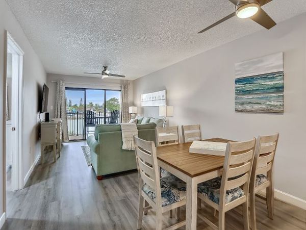Treasure Island Condo 1011705