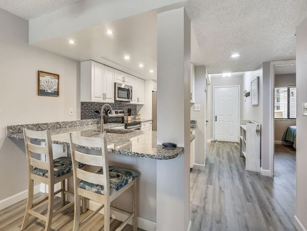 Treasure Island Condo 1011705