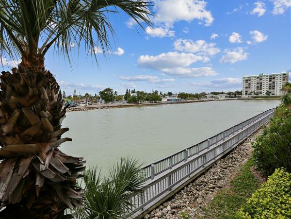 Treasure Island Condo 1011705