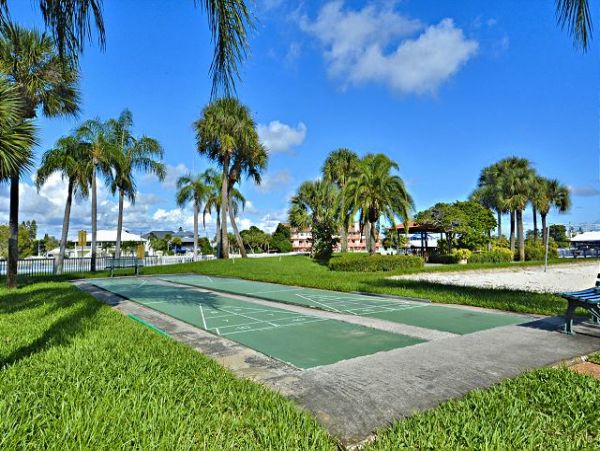 Treasure Island Condo 1011705