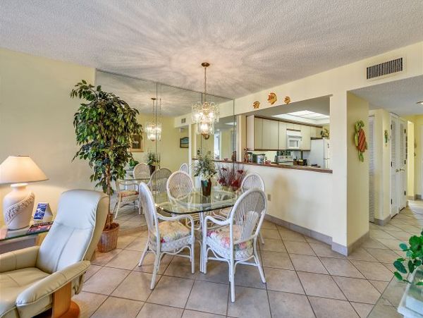 Treasure Island Condo 1011706