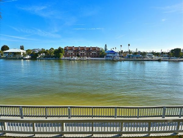Treasure Island Condo 1011706