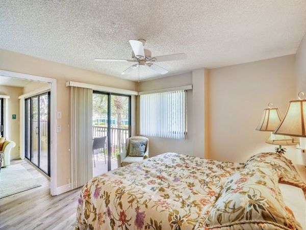 Treasure Island Condo 1011709