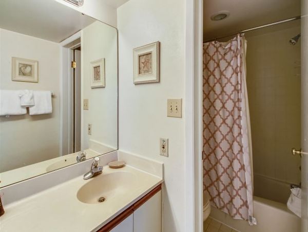 Treasure Island Condo 1011712