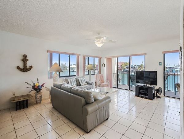 Treasure Island Condo 1011713